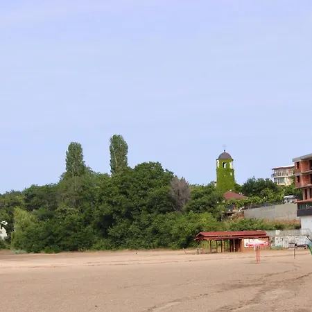 Penzion Sunset Art Front 4*