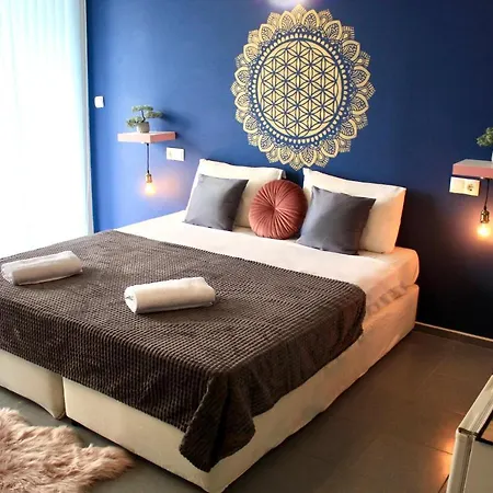 Πανσιόν Sunset Art Front 4*