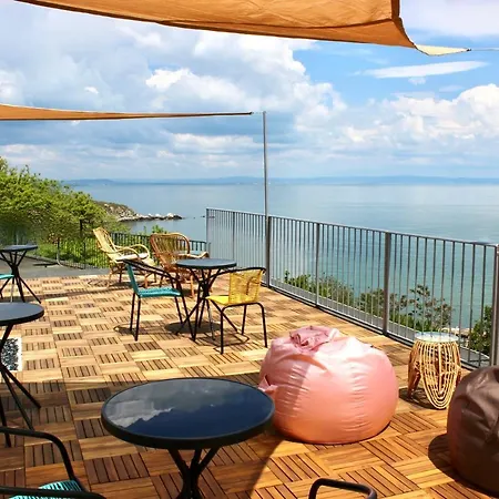 Sunset Art Front Pensionat 4*
