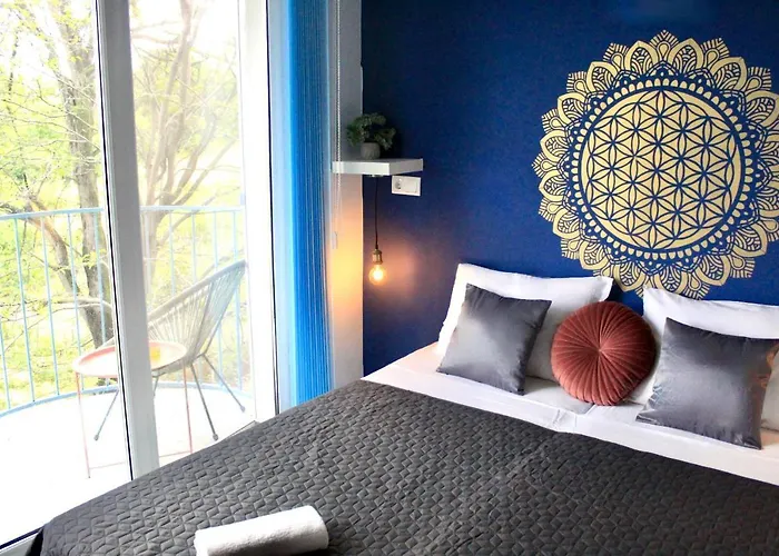 招待所 Sunset Art Front 切尔诺莫雷茨