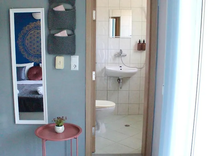 招待所 Sunset Art Front