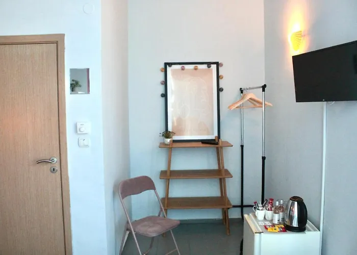 招待所 Sunset Art Front